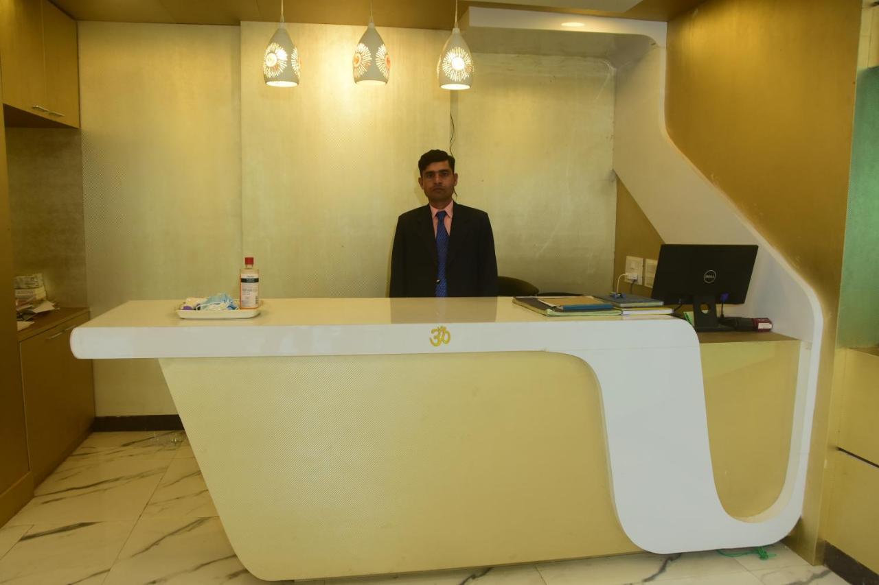 Hotel Om International Bodh Gaya Esterno foto
