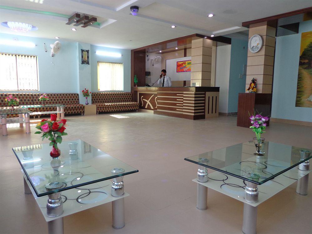 Hotel Om International Bodh Gaya Esterno foto